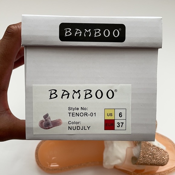 LAST ONE🚨Clear Rhinestone Bow Jelly Slide Sandals - Picture 7 of 8